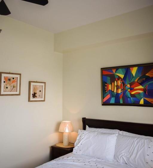Manhattan Plaza Tower 1