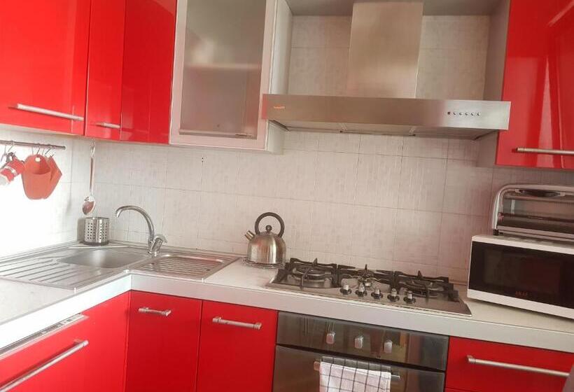 פנסיון La Casa Di Mariagrazia Rooms Con Cucina Condivisa E Terrazza