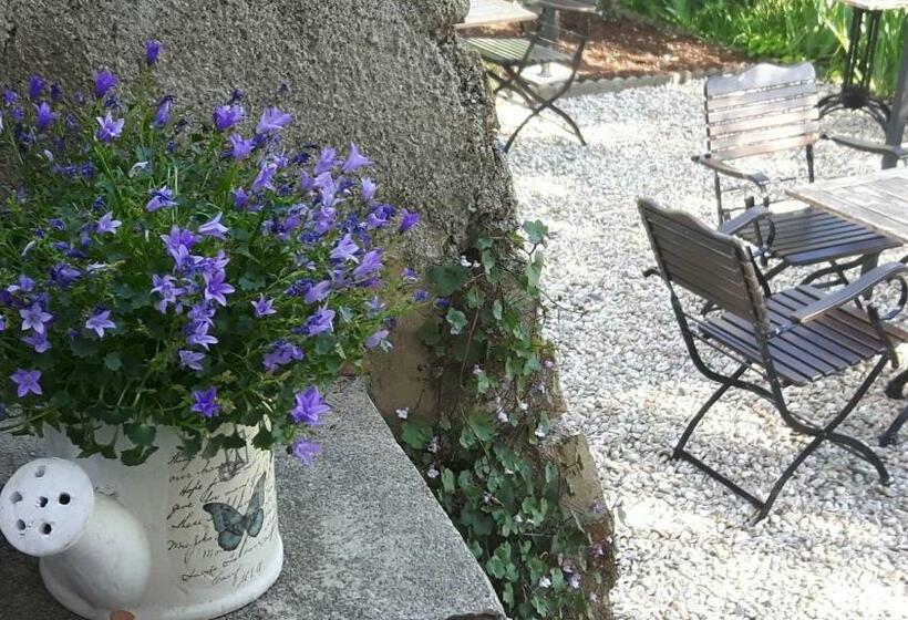 مبيت وإفطار Chambres D Hôtes Des Gens Heureux