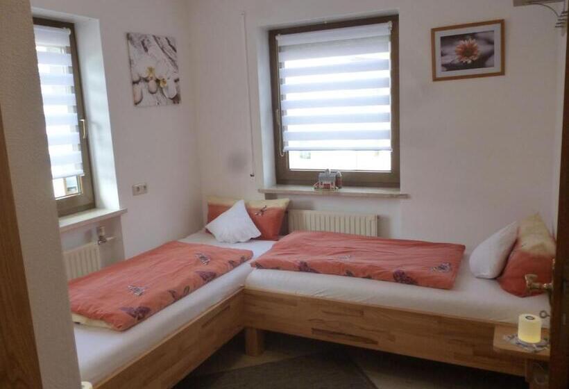 Пансион Gaestezimmer Klein