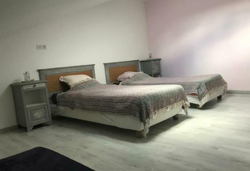 Pensjonat Gîte L Entre 2, 7personnes à Colombey Proche De Nigloland