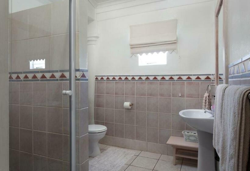 ペンション La La Dathel Guesthouse