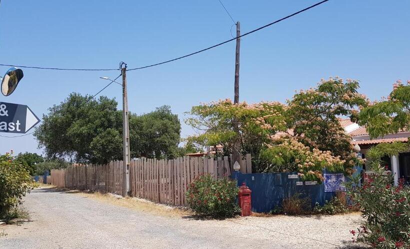 Trendy And Luxe B&b And Garden Suite