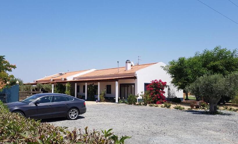 Trendy And Luxe B&b And Garden Suite