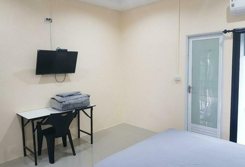هاستل Room62