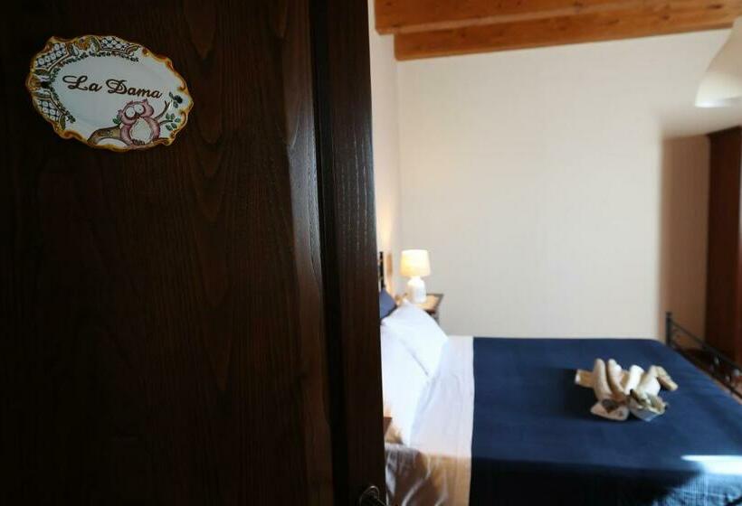 مبيت وإفطار La Cascina Nel Bosco