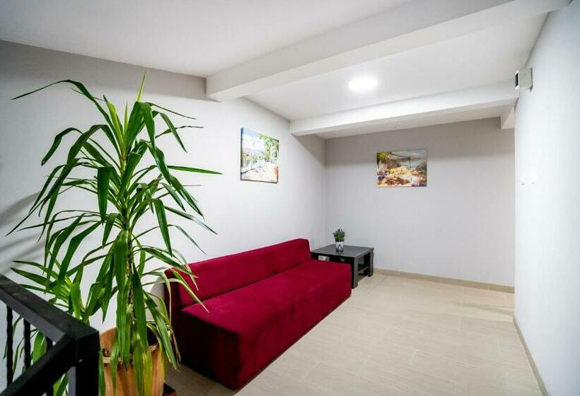 پانسیون Casa Blum