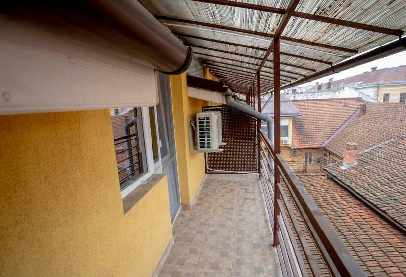 پانسیون Casa Blum