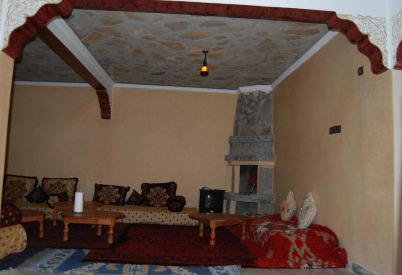 بنسيون Moussem Des Fiançailles