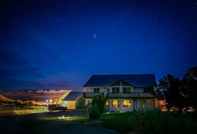 Bryce Trails Bed And Breakfast