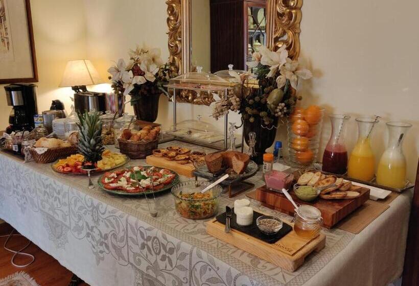 پانسیون Lourenço S House Deluxe Cascais