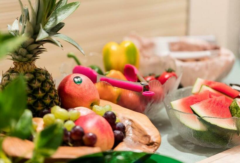 فندق Gasthaus Pension Zum Lustigen Steirer