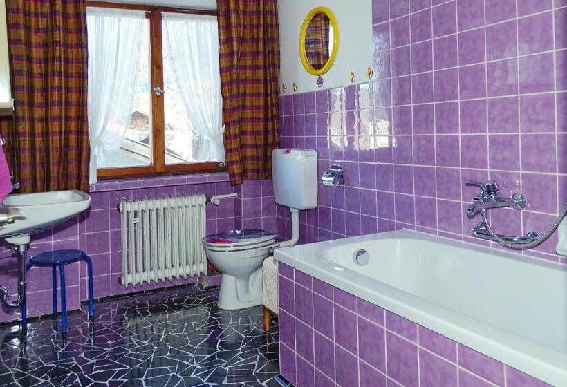 Пансион Ferienwohnungen Berghof