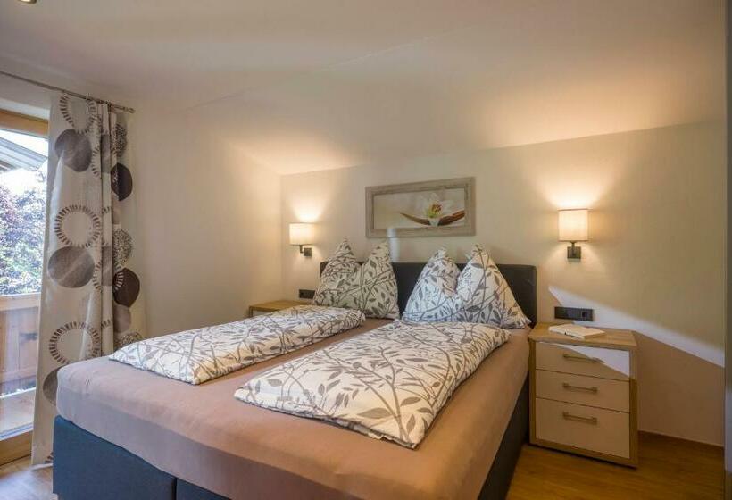 פנסיון Haus Panorama