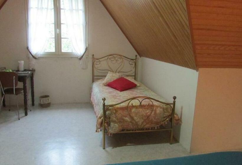 住宿加早餐  La Vallee