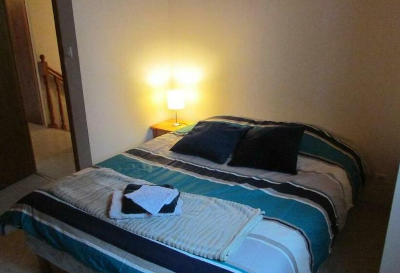 住宿加早餐  La Vallee