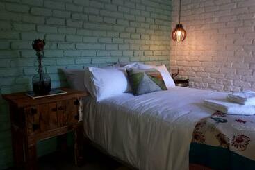 تختخواب و صبحانه Oppermans Villa