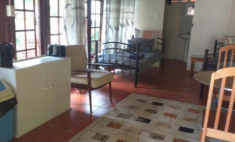 Bed and Breakfast Thrush Nest Durban