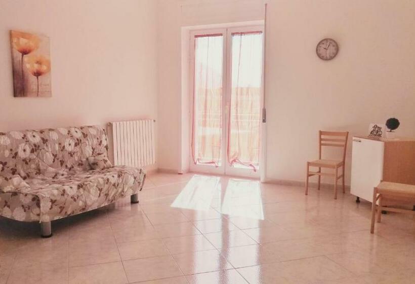 تختخواب و صبحانه Il Soffione Home