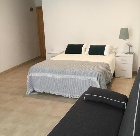 ペンション Hostal Casa Michaels