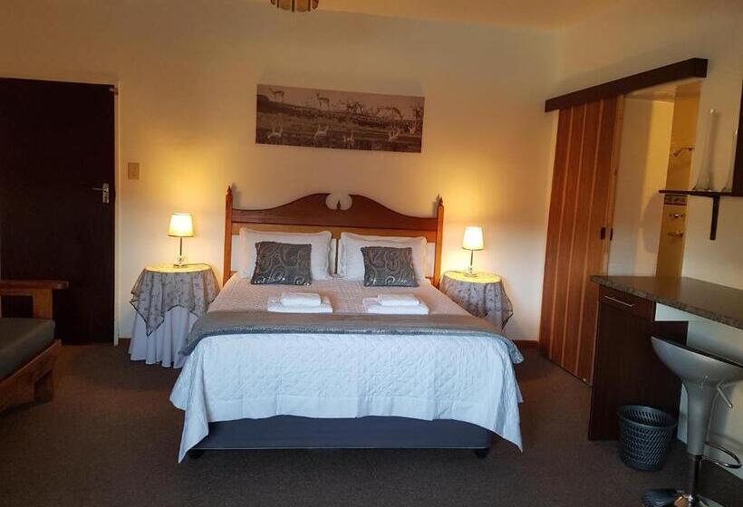 Пансион Karoo View Guesthouse Cradock