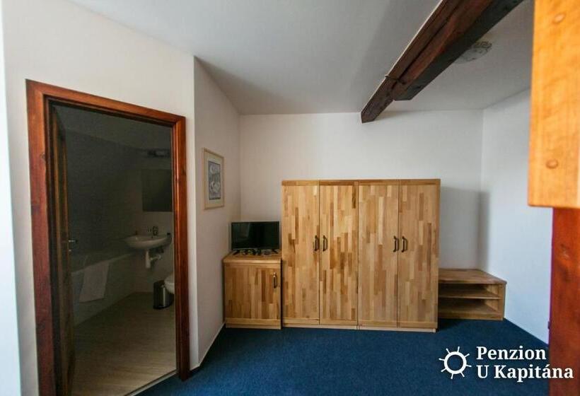 پانسیون Penzion U Kapitána