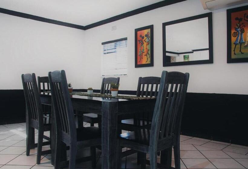 膳宿费 Palm Inn Guesthouse
