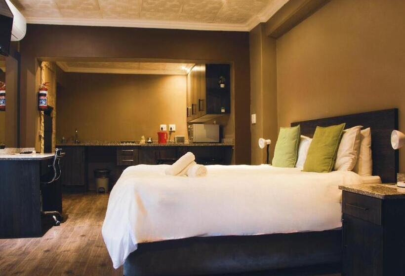 膳宿费 Palm Inn Guesthouse