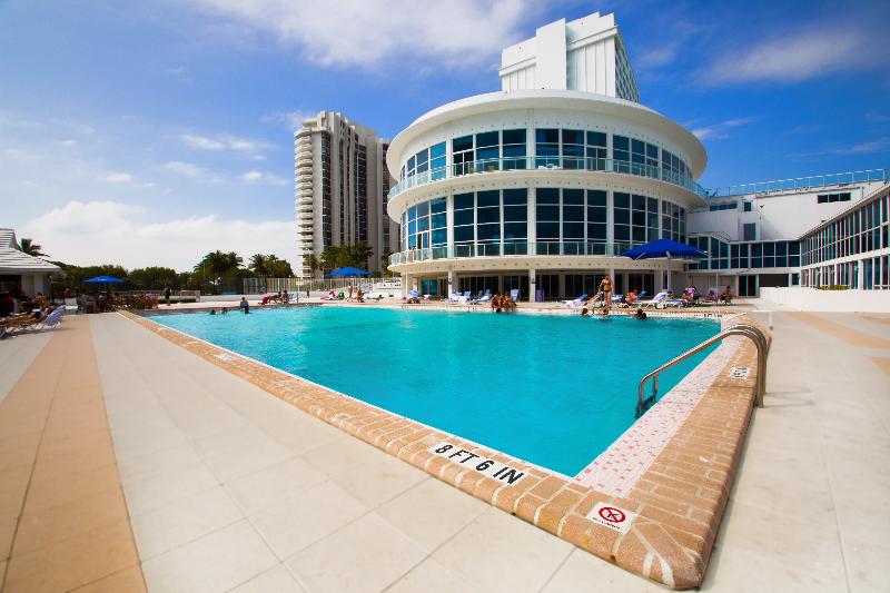 Beach Apartments By Design Suites