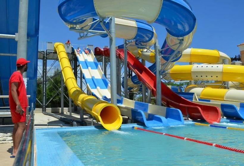 Chrispy Waterpark Resort   All Inclusive