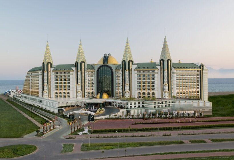 هتل Delphin Imperial Lara