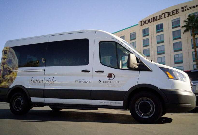 בית מלון כפרי Doubletree By Hilton Las Vegas Airport