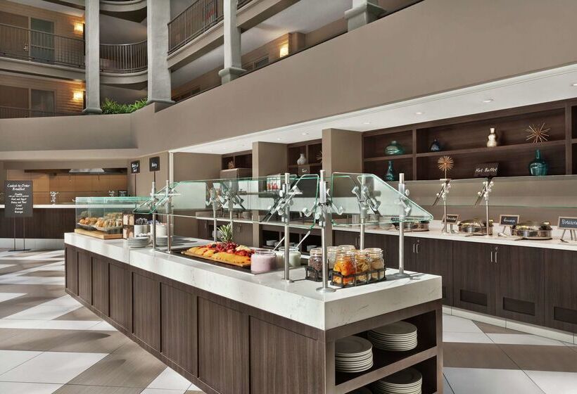 فندق Embassy Suites By Hilton Arcadia Pasadena Area