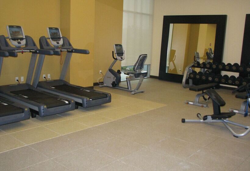 فندق Embassy Suites Ontario Airport