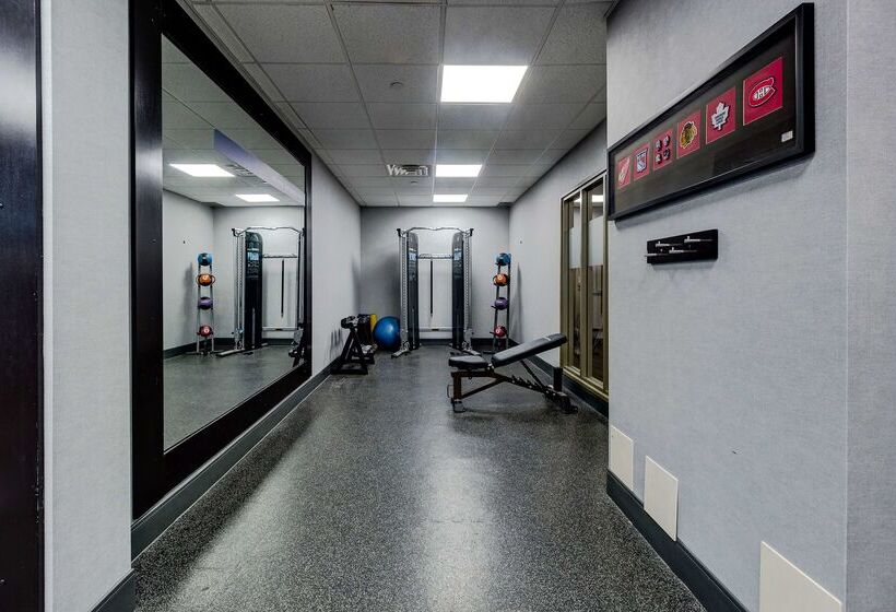 هتل Hampton Inn & Suites By Hilton Brantford Conference Centre