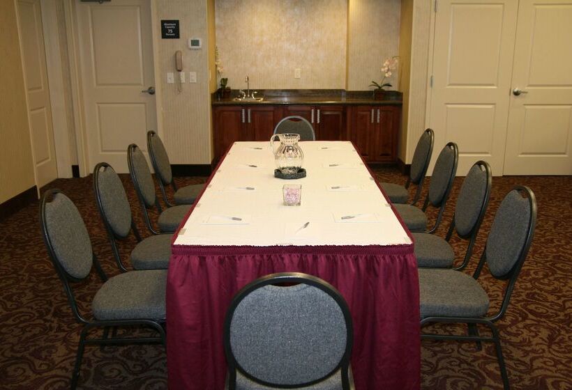 هتل Hampton Inn & Suites Chesapeake Battlefield Blvd