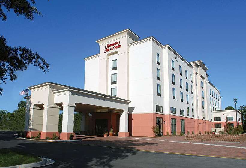 هتل Hampton Inn & Suites Chesapeake Battlefield Blvd