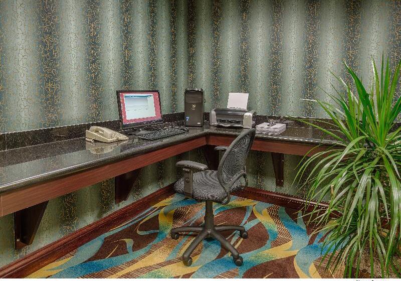 호텔 Hampton Inn & Suites Red Bluff