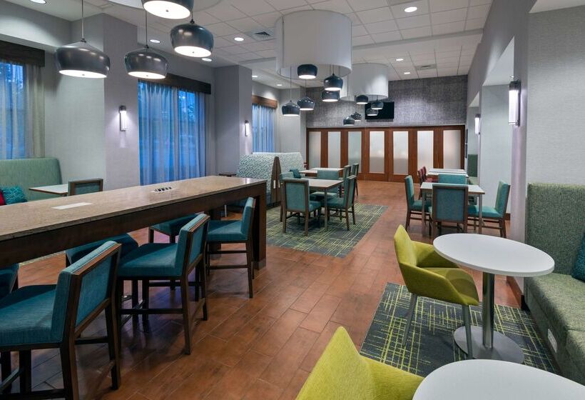 هتل Hampton Inn & Suites Winston Salem/university Area, Nc