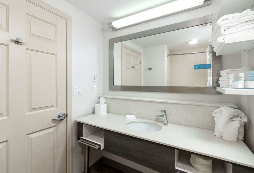 בית מלון כפרי Hampton Inn Daytona Shoresoceanfront