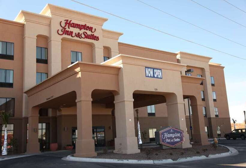 هتل Hampton Inn & Suites Carlsbad