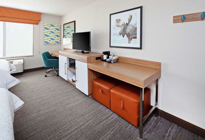 בית מלון כפרי Hampton Inn & Suites Chino Hills