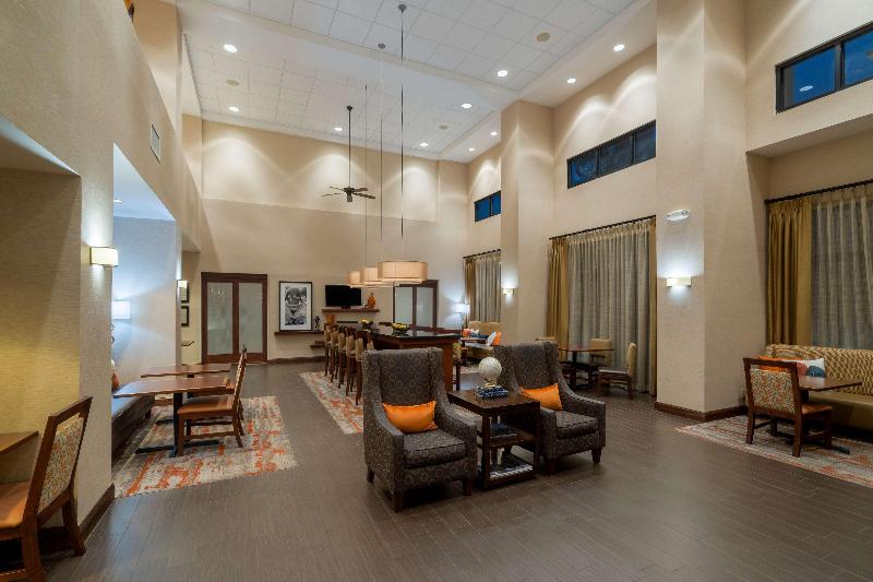 בית מלון כפרי Hampton Inn Suites Opelika I85 Auburn Area