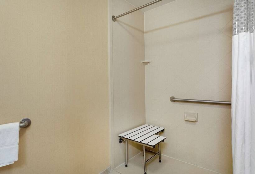 فندق Hampton Inn & Suites Port Richey