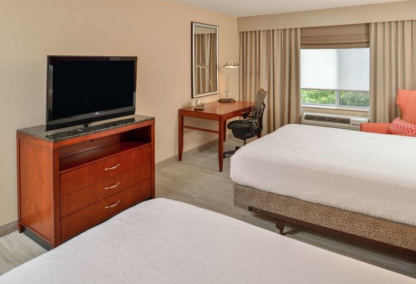 هتل Hilton Garden Inn Dover