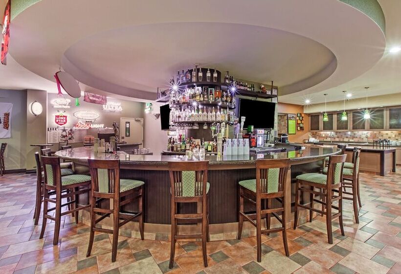 בית מלון כפרי Hilton Garden Inn South Padre Island Beachfront