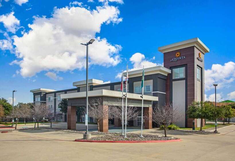 هتل La Quinta By Wyndham Austin Nw/lakeline Mall