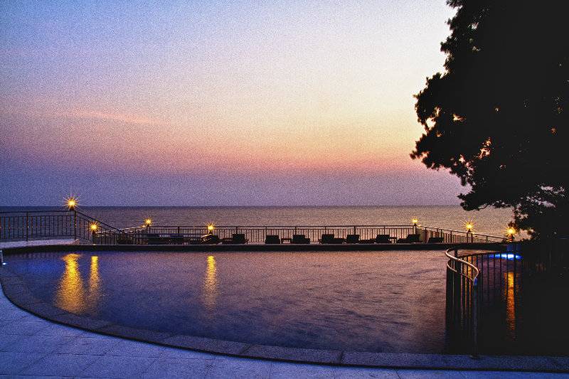 هتل Pinnacle Koh Tao Resort