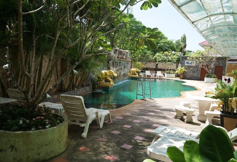 هتل Sm Resort Phuket