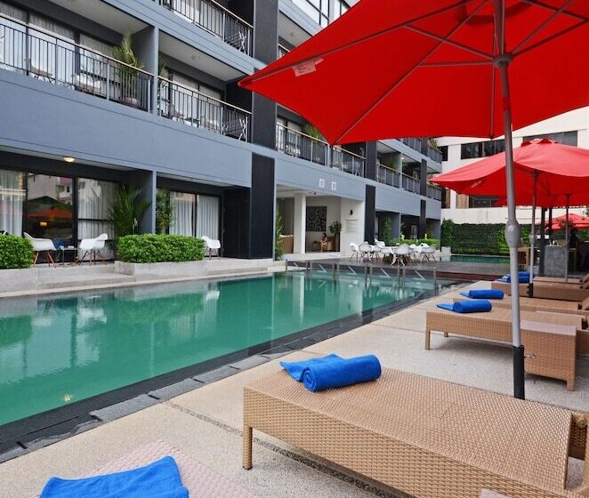 هتل The Lantern Resorts Patong   Sha Extra Plus